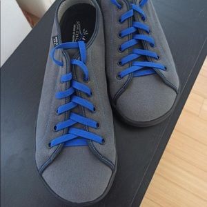 SOM minimalist shoes